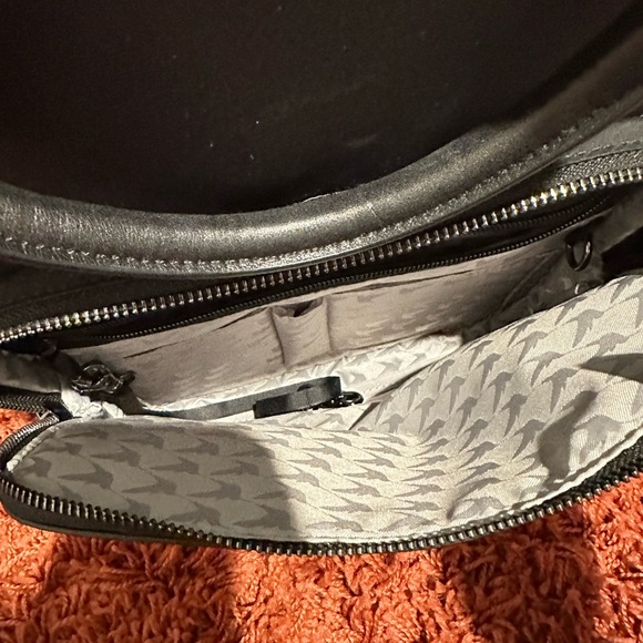 Lo & Sons Backpack - Picture 5 of 8